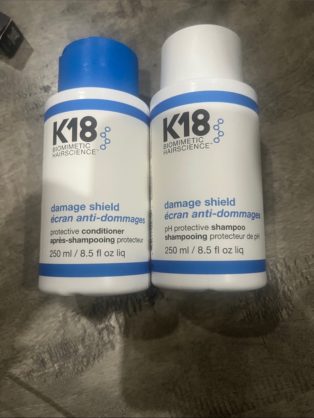 K18 Damage Shield pH Protective Shampoo - White/Blue